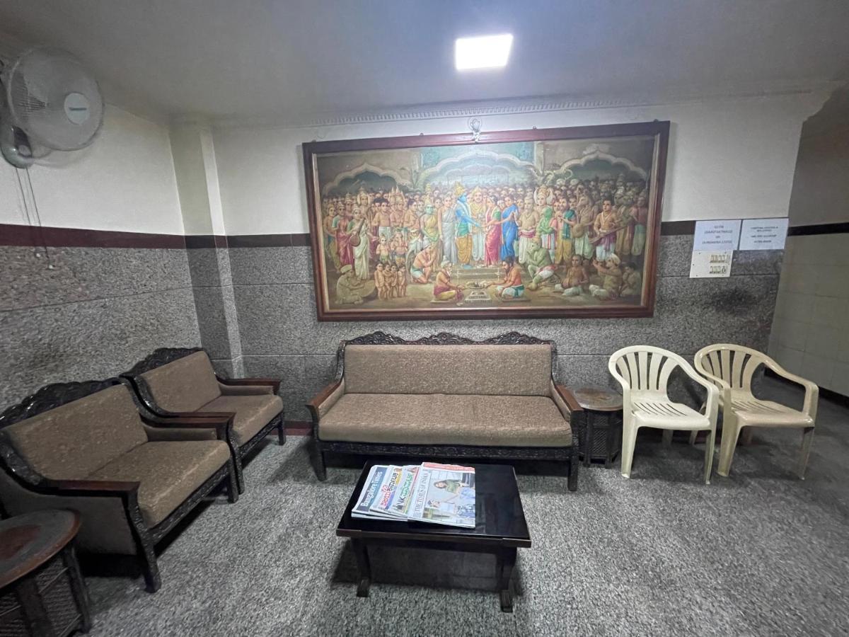 Sri Durgamba Lodge Bangalore Eksteriør bilde