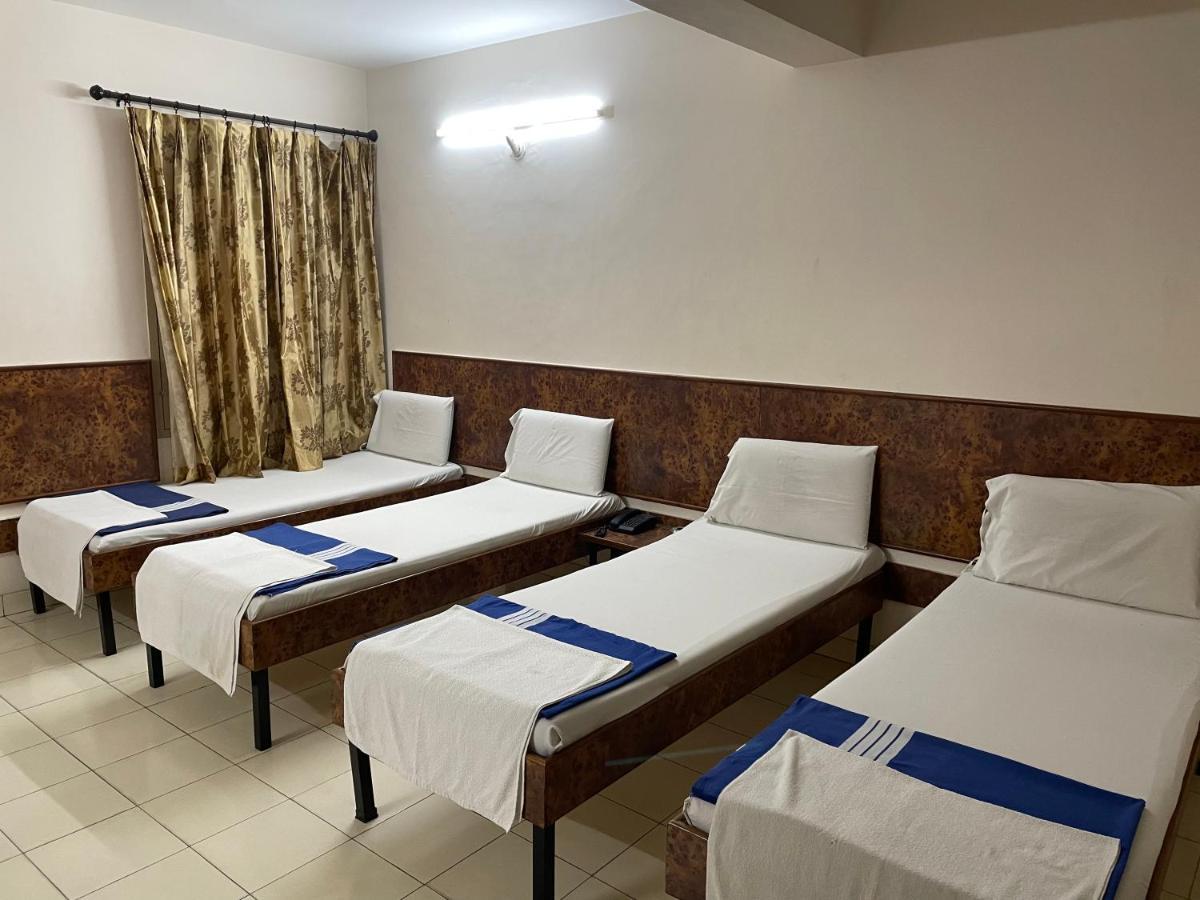 Sri Durgamba Lodge Bangalore Eksteriør bilde